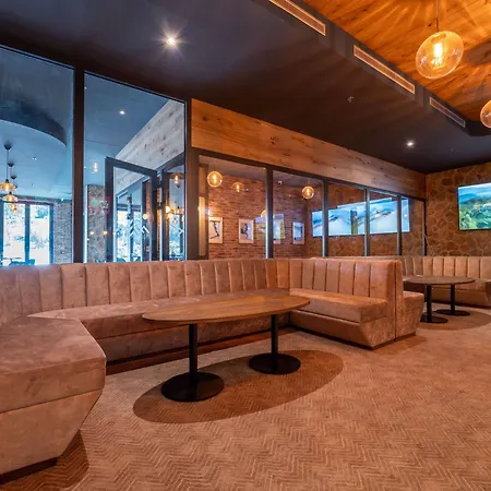 Swissotel Damian Jasna