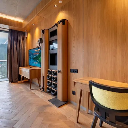 Отель Swissotel Damian Jasna Демяновская долина