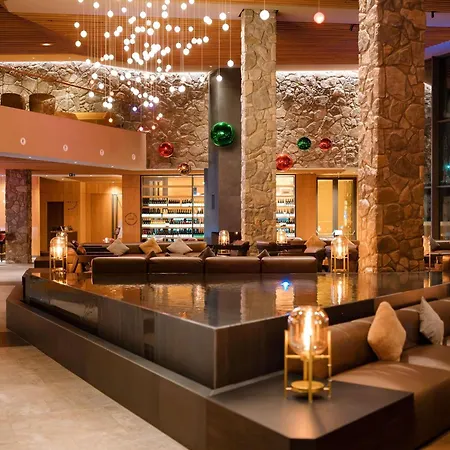 Swissotel Damian Jasna מלון 5*