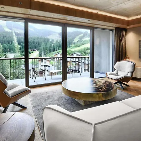 ホテル Swissotel Damian Jasna