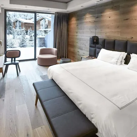 Swissotel Damian Jasna ホテル 5*