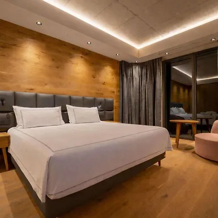 Swissotel Damian Jasna 5*
