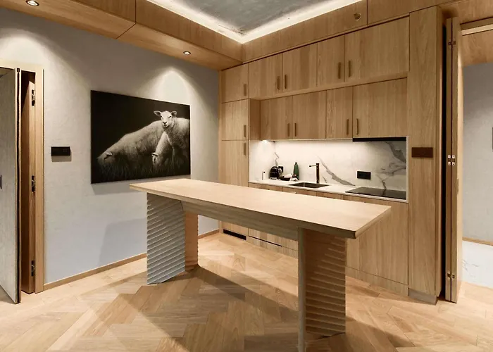 Swissotel Damian Jasna Ξενοδοχείο 5*