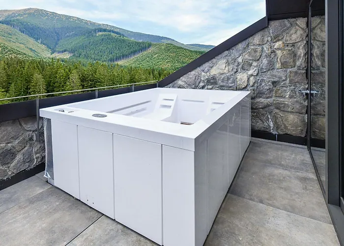 Swissotel Damian Jasna 5*