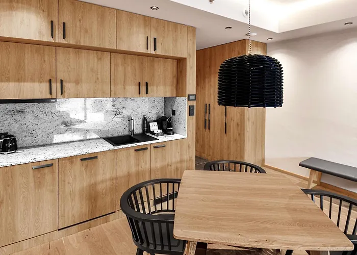 Ξενοδοχείο Swissotel Damian Jasna 5*